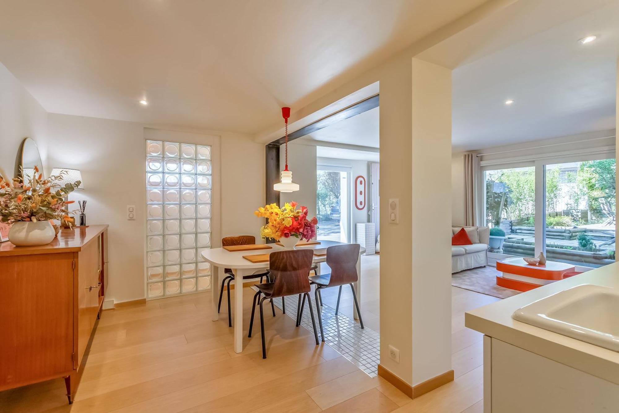 Apartment Acme Angon